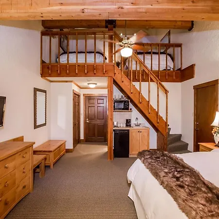 Kandahar Lodge At Whitefish Mountain Resort Exterior photo